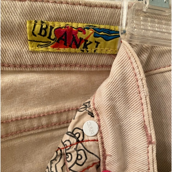 ✨HOST PICK✨NWT [BLANK] NYC Women’s Size 31 Cream “Skinnie Classique” Jeans - Picture 10 of 13